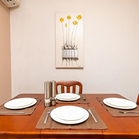 The Walnut 2Bd Apartment Plovdiv Exteriör bild