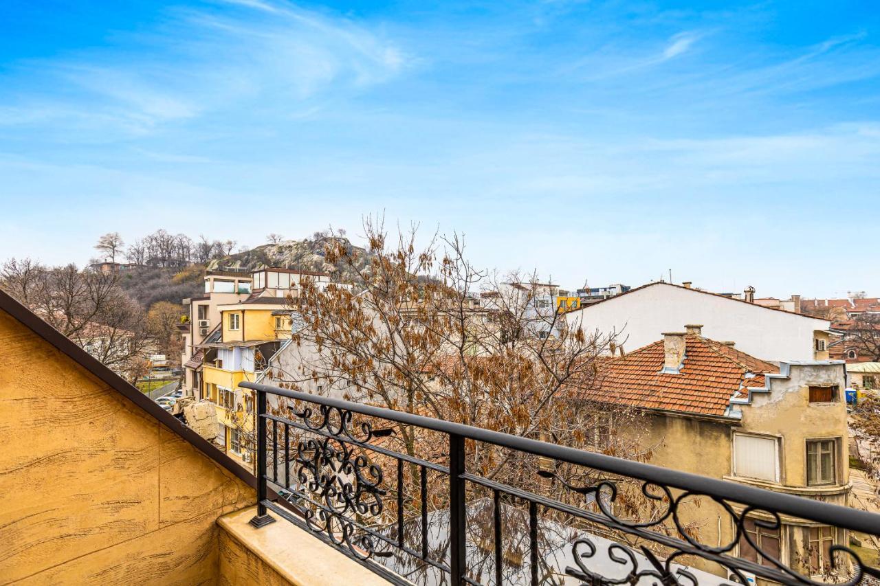 The Walnut 2Bd Apartment Plovdiv Exteriör bild
